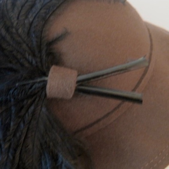 Vintage Anita Pineault Wool Felt Hat With Feathers - Picture 4 of 9